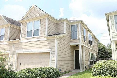 Photo of 2926 Hebert Trail Drive, Houston, TX 77082 (MLS # 27453286)