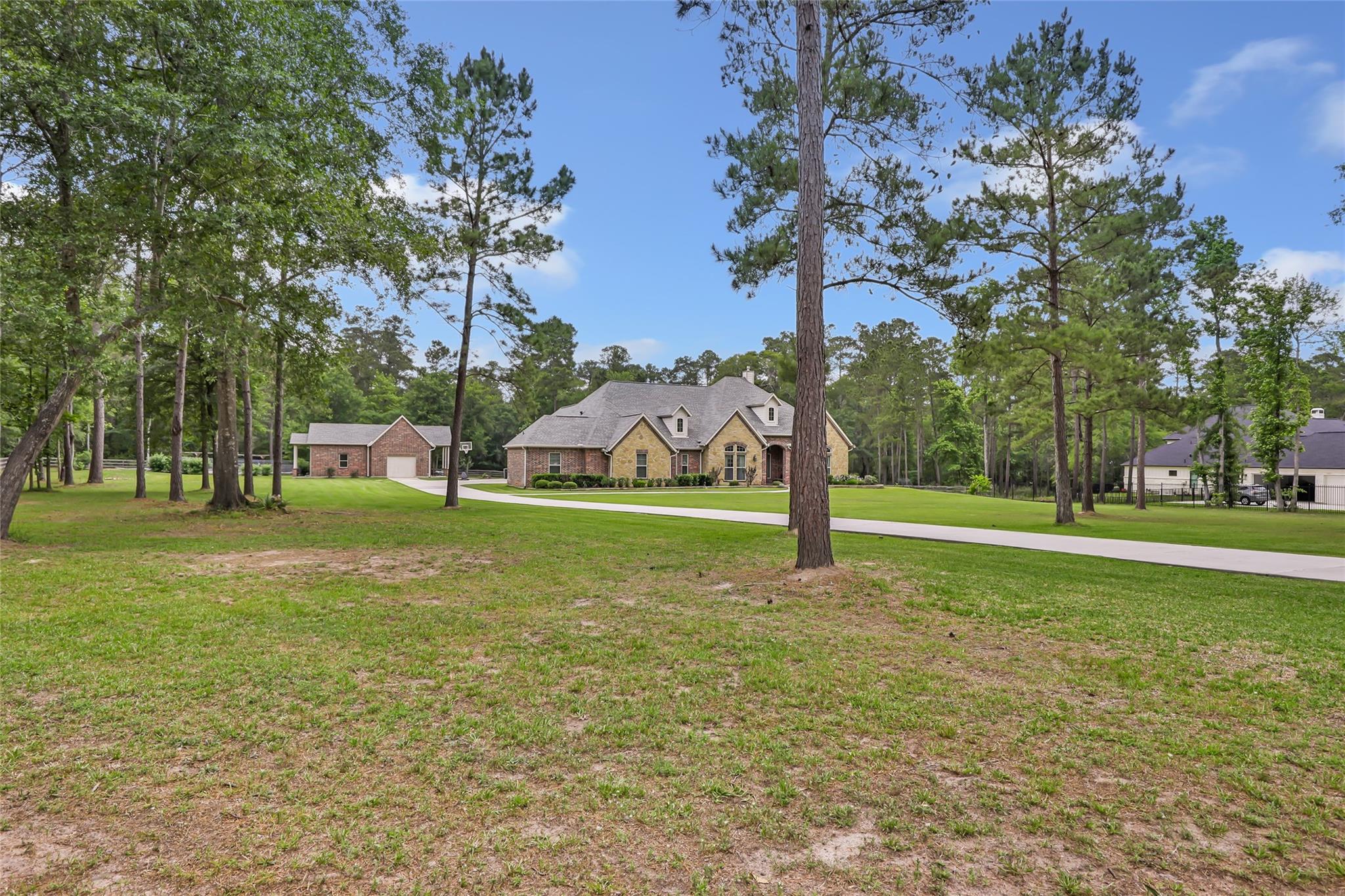 229 Sundog Road