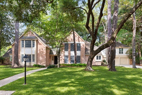 Photo of 5622 Willow Walk Street, Houston, TX 77069 (MLS # 89667938)