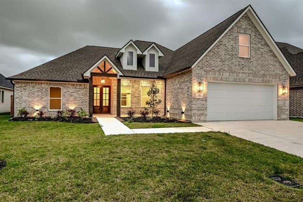 Photo of 3570 Lily Lane, Beaumont, TX 77713 (MLS # 55218321)