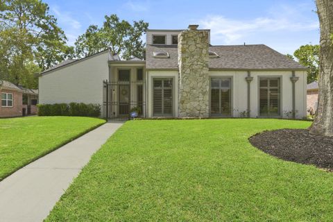 11627 Highgrove Drive Houston TX 77077