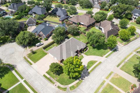Tiny photo for 203 Canyon Oak Drive, Lake Jackson, TX 77566 (MLS # 31792131)