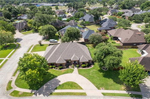 Tiny photo for 203 Canyon Oak Drive, Lake Jackson, TX 77566 (MLS # 31792131)