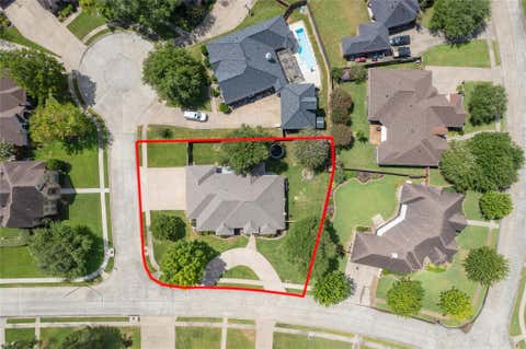 Tiny photo for 203 Canyon Oak Drive, Lake Jackson, TX 77566 (MLS # 31792131)