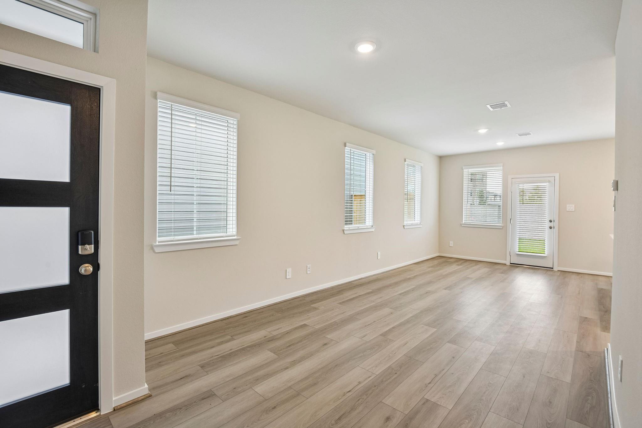 1123 Cedar Place Lane