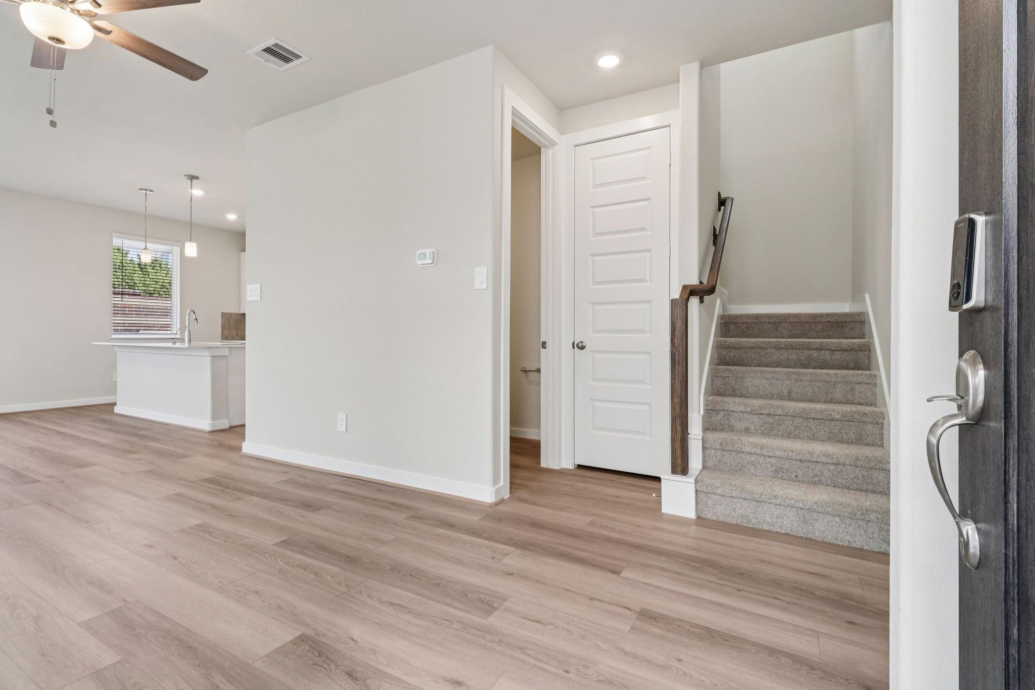 1123 Cedar Place Lane