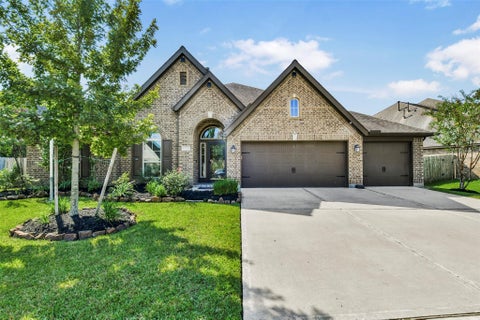 Photo of 13420 Vintage Trail Lane, Pearland, TX 77584 (MLS # 23992843)