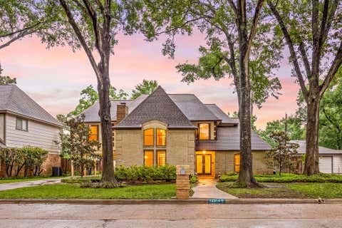 Homes For Sale - 12914 Ivyforest Drive<br/> Cypress, TX 77429