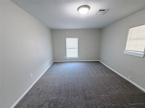 Tiny photo for 866 N Victory Drive, Houston, TX 77088 (MLS # 34080899)