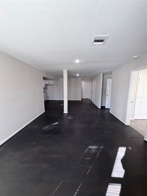 Tiny photo for 866 N Victory Drive, Houston, TX 77088 (MLS # 34080899)