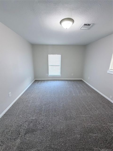 Tiny photo for 866 N Victory Drive, Houston, TX 77088 (MLS # 34080899)