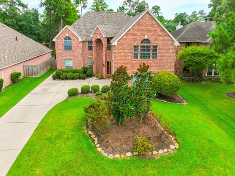 Photo of 7 Stickley Court, The Woodlands, TX 77382 (MLS # 76729540)