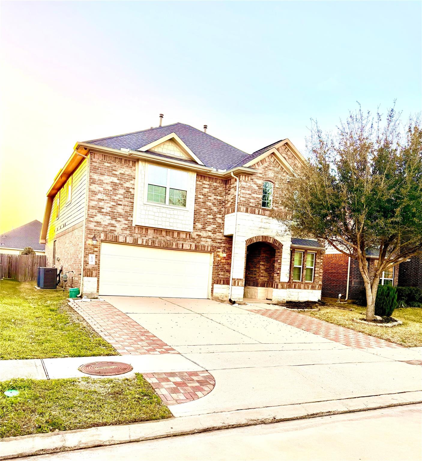 1239 Maple Ace Drive