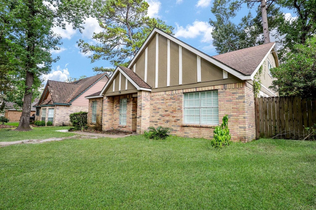 Photo of 3543 Haven Pines Drive, Houston, TX 77345 (MLS # 94666017)