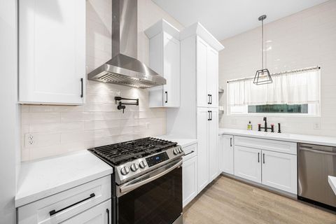 Tiny photo for 317 Sikes Street, Houston, TX 77018 (MLS # 35045550)