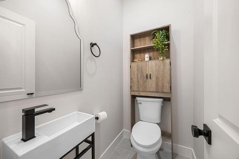 Tiny photo for 317 Sikes Street, Houston, TX 77018 (MLS # 35045550)