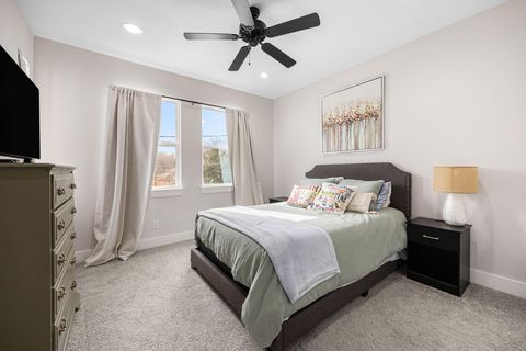 Tiny photo for 317 Sikes Street, Houston, TX 77018 (MLS # 35045550)