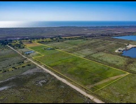 Vacant Land For Sale - 11351 Gulfway Drive<br/> Port Arthur, TX 77640