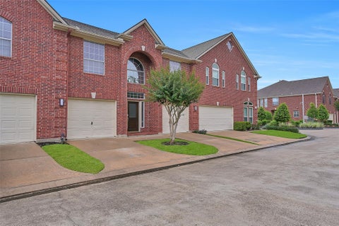 Photo of 1408 S Friendswood Drive #202, Friendswood, TX 77546 (MLS # 15827104)