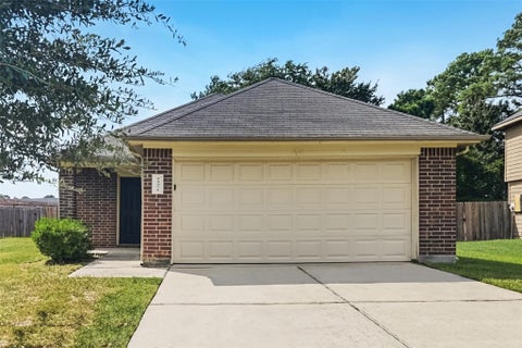 Photo of 22371 Queenbury Hills Drive, Houston, TX 77073 (MLS # 87345734)