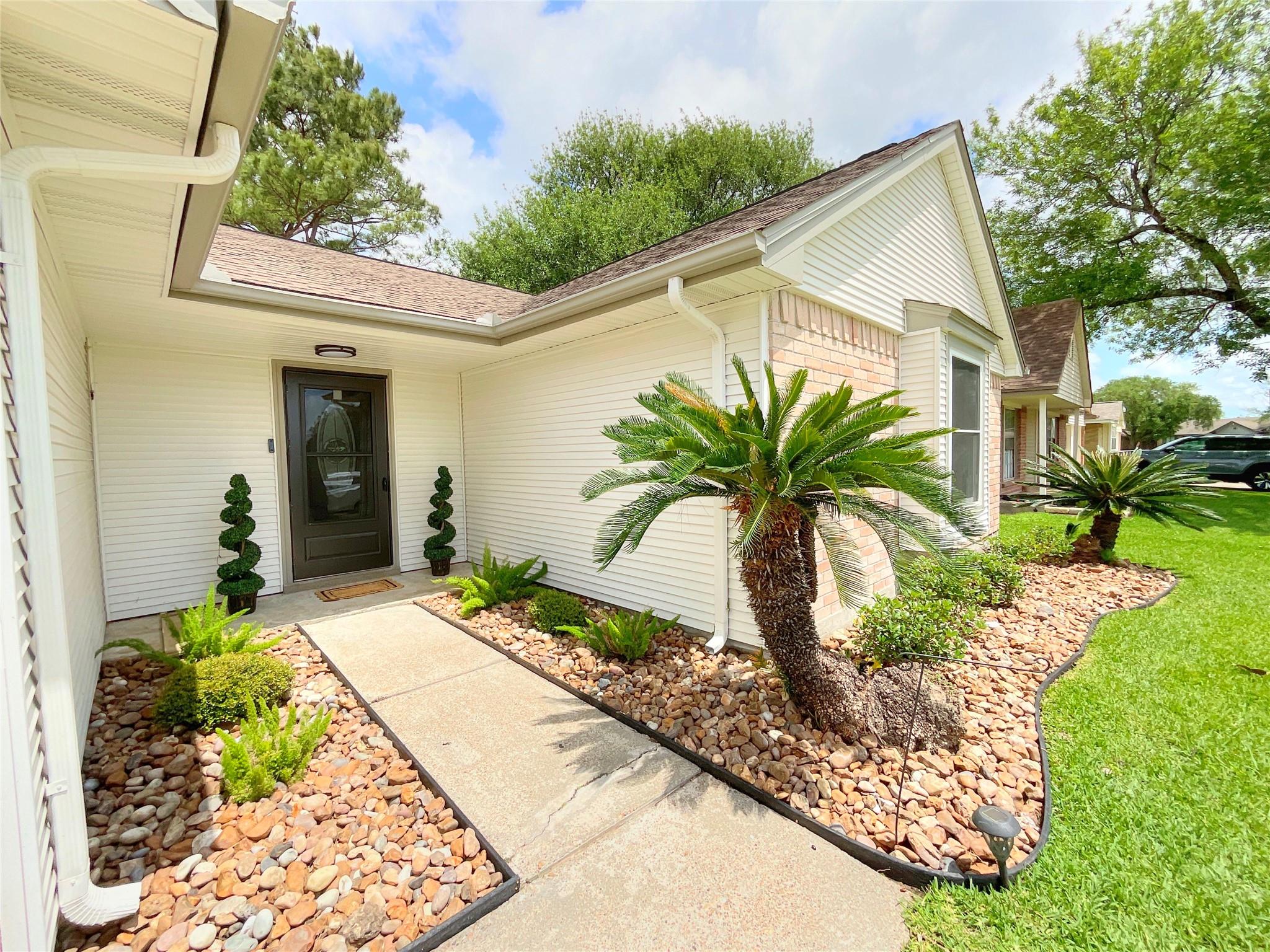 7410 Shoshone Drive
