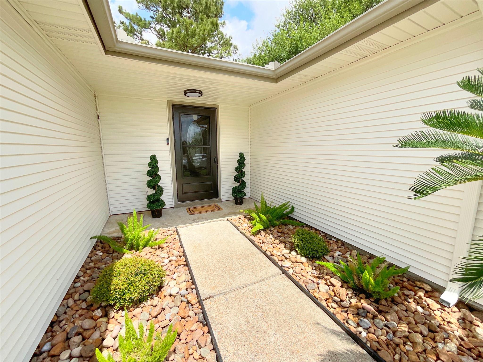 7410 Shoshone Drive