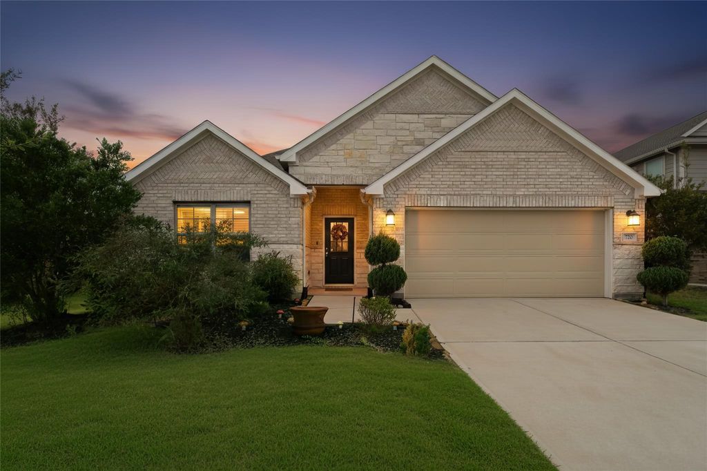 Photo of 720 Autumn Lake Lane, Magnolia, TX 77354 (MLS # 17426882)
