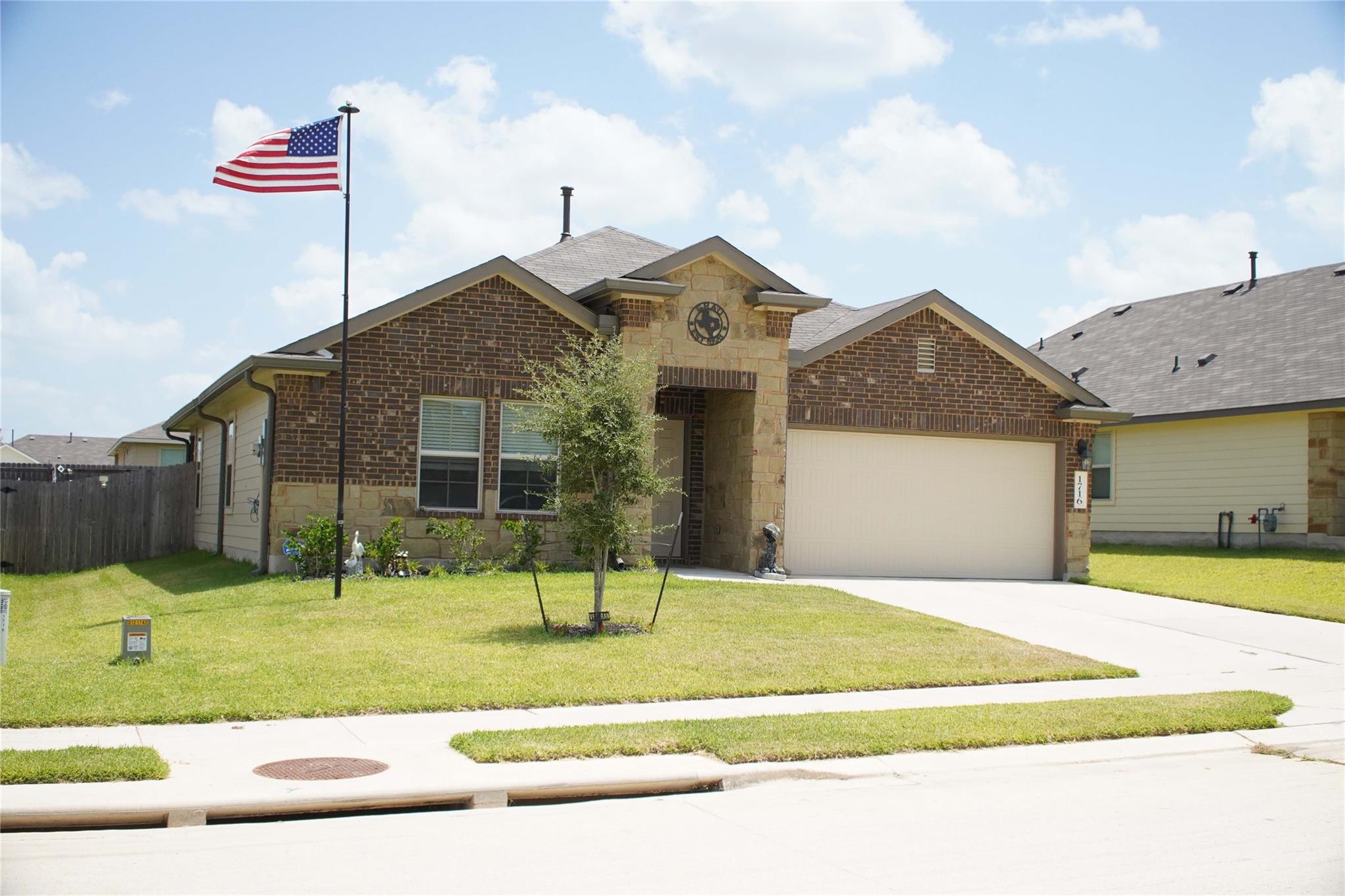 1716 Grimes Drive