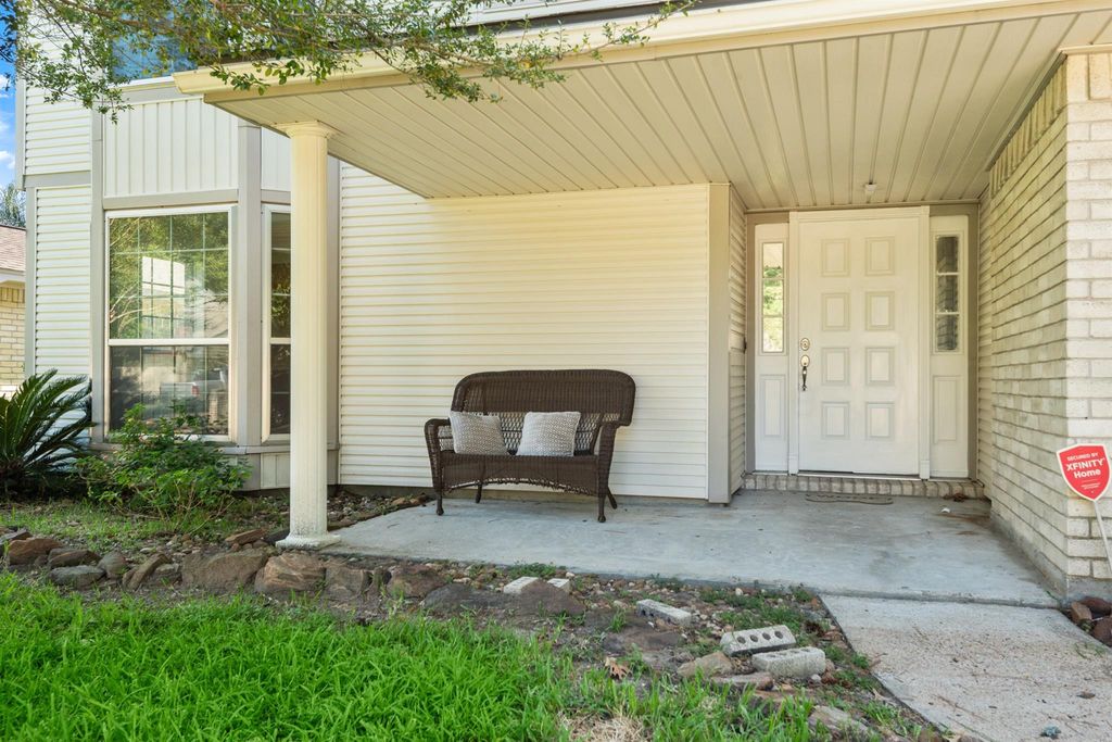 Photo of 18910 Yaupon Trail, Humble, TX 77346 (MLS # 8718190)