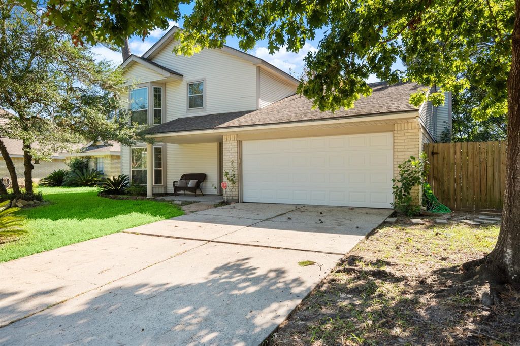 Photo of 18910 Yaupon Trail, Humble, TX 77346 (MLS # 8718190)