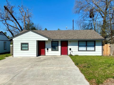 Photo of 5217 Malmedy Road #A/B, Houston, TX 77033 (MLS # 88386780)