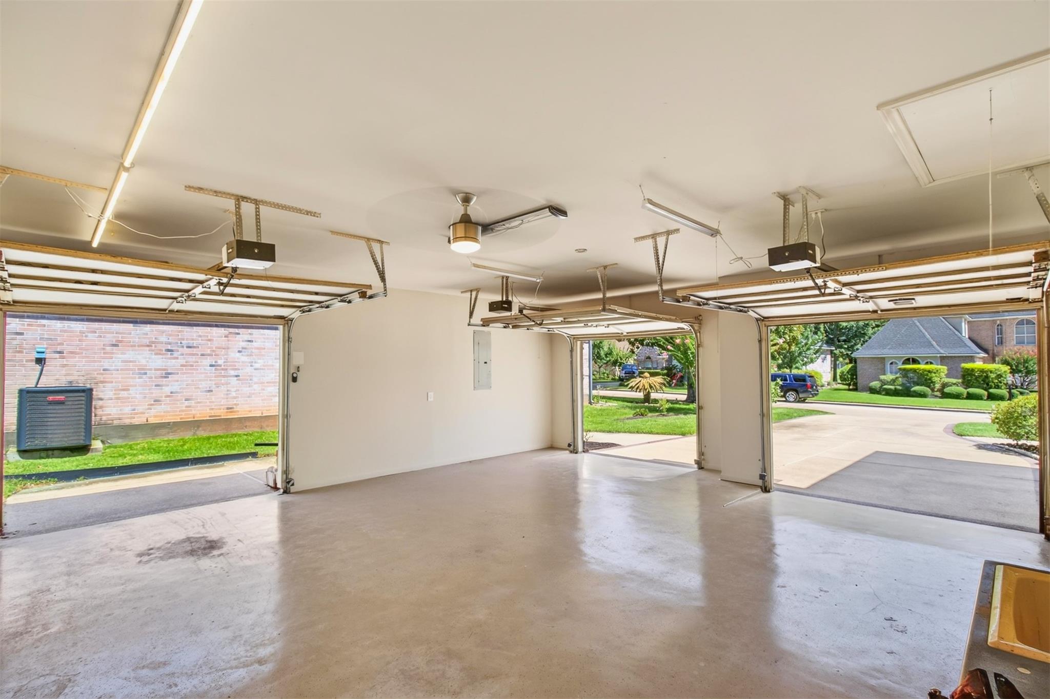54 S Wind Drive