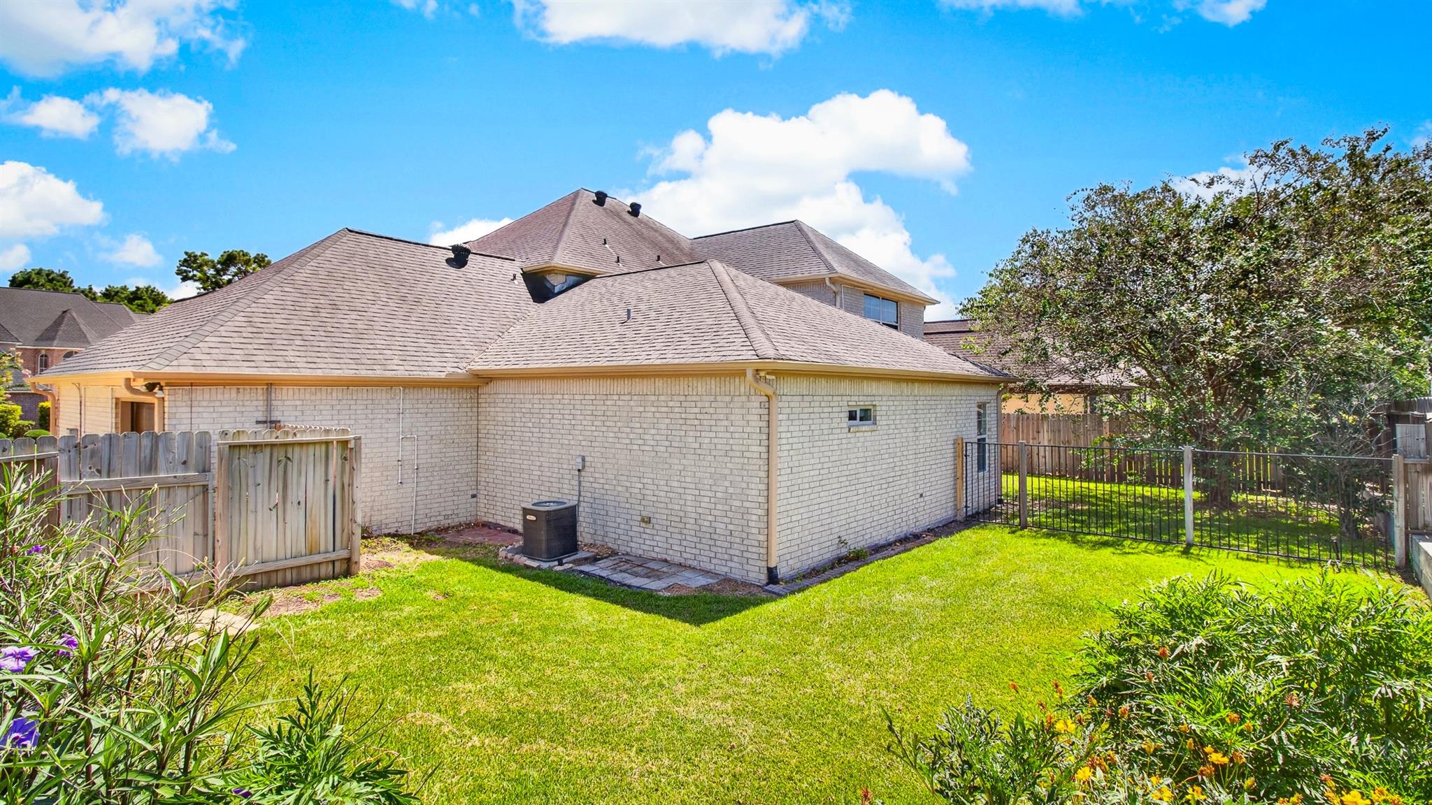 54 S Wind Drive