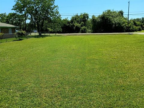 Vacant Land For Sale - Fairwood Road<br/> Galveston County, Hitchcock, TX 77563
