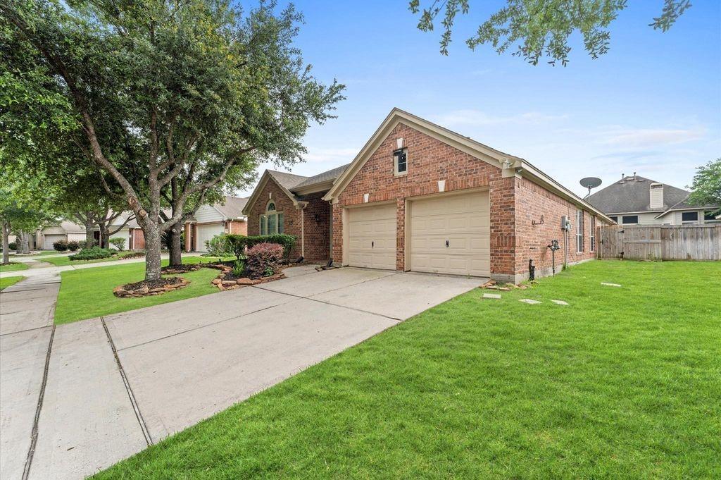 9422 Mustang Park Court