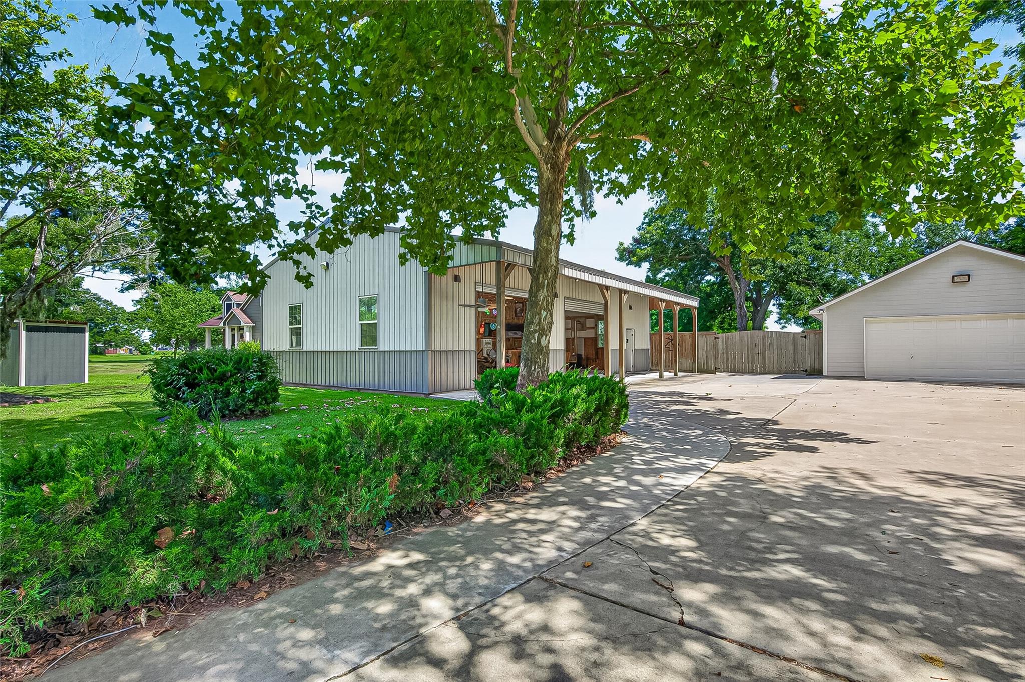 238 Horse Shoe Trail