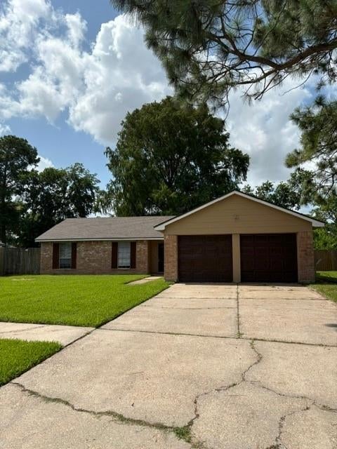 2910 Heritage House Drive