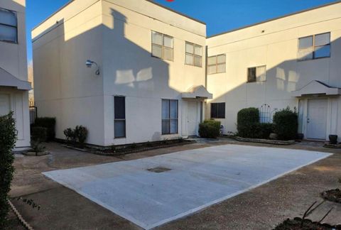 Photo of 11041 Albury Drive, Houston, TX 77096 (MLS # 48704455)
