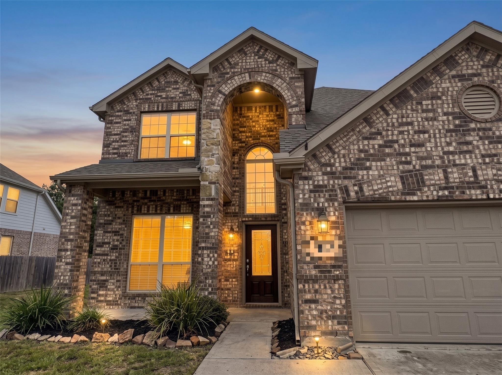 662 W Linnwood Drive