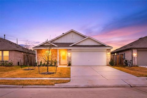 Photo of 6523 Water Oak Green Lane Ln, Katy, TX 77493 (MLS # 98989914)