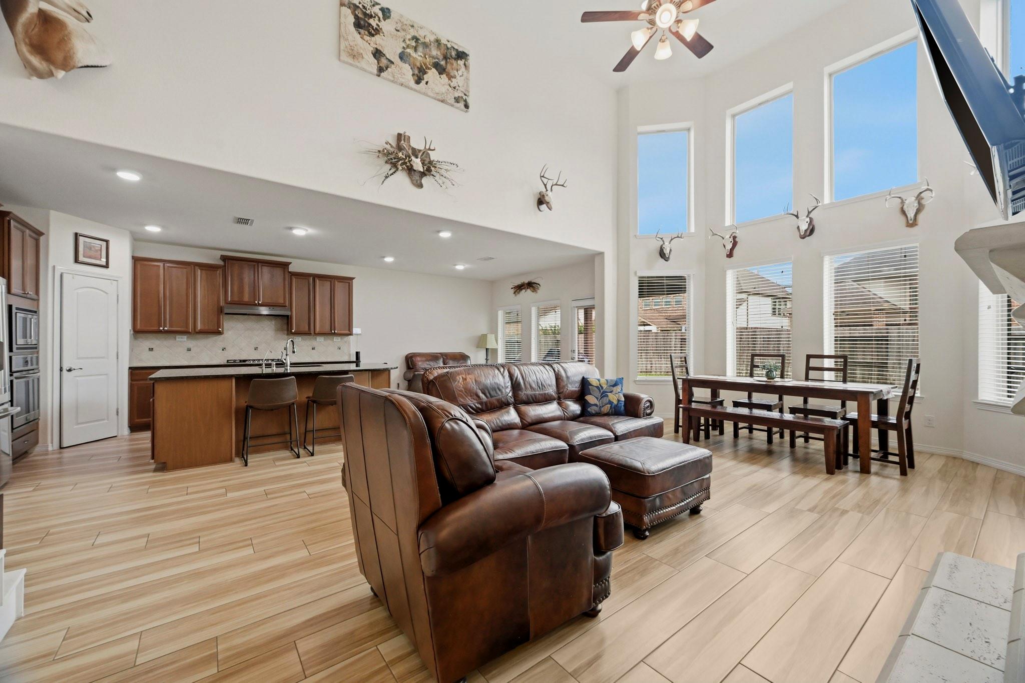 10870 Campbell Point
