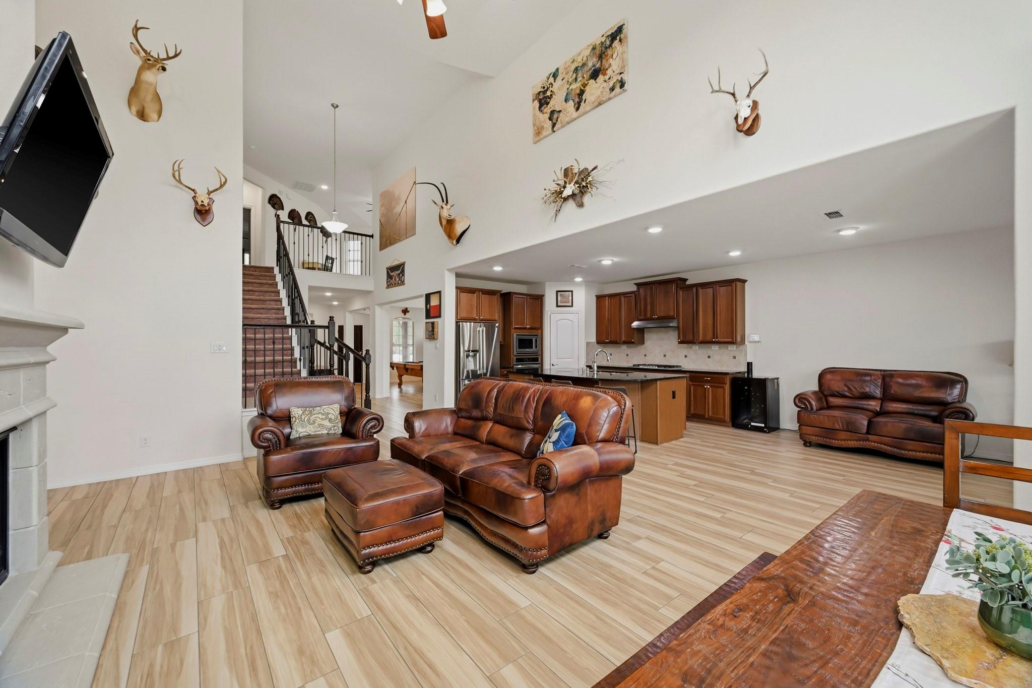 10870 Campbell Point