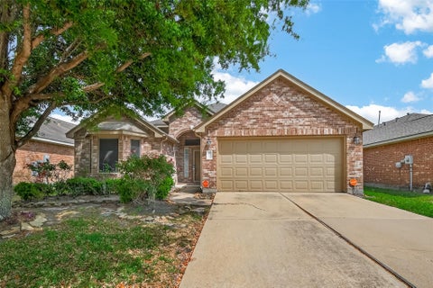 Photo of 11719 Bollinger Park Court, Houston, TX 77047 (MLS # 16974456)