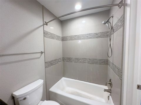 Tiny photo for 8100 Cambridge Street #104, Houston, TX 77054 (MLS # 9304864)