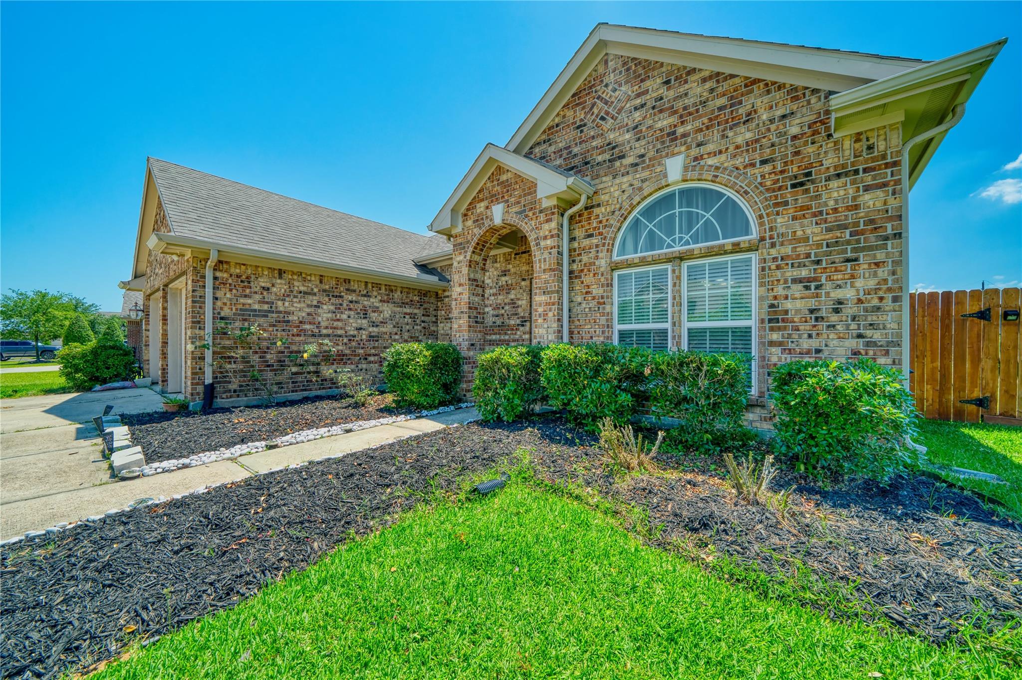 9515 Taylor Lane