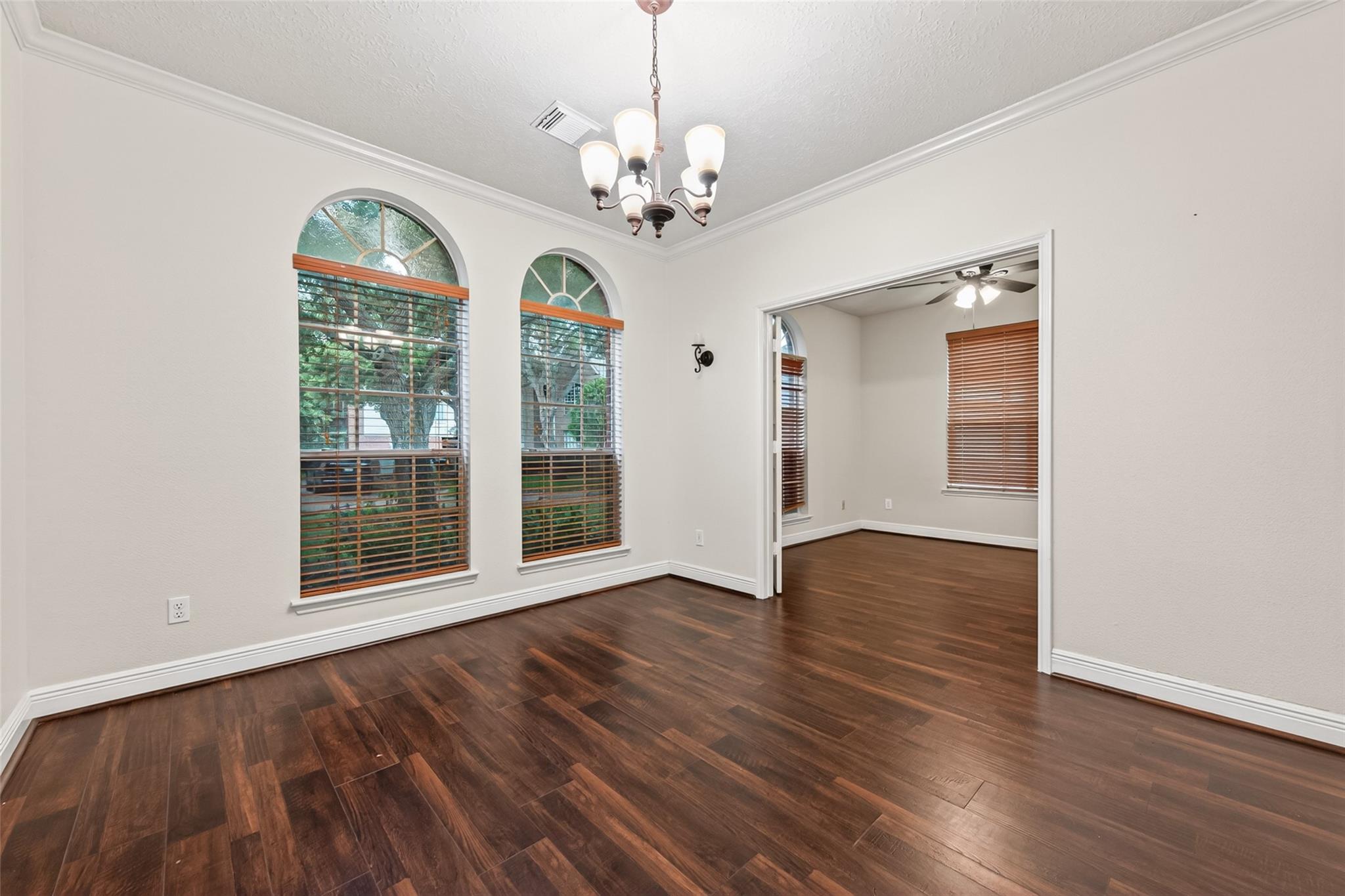 15423 Park Glen Drive