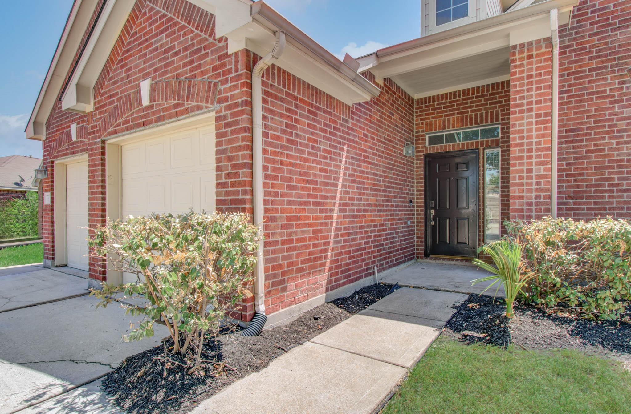 6715 Starcroft Court