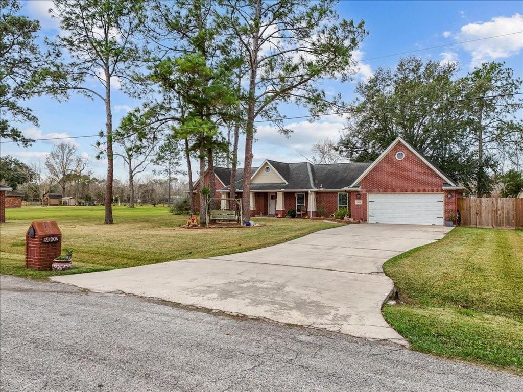 Photo of 5002 Raford Lane, Santa Fe, TX 77510 (MLS # 88932116)