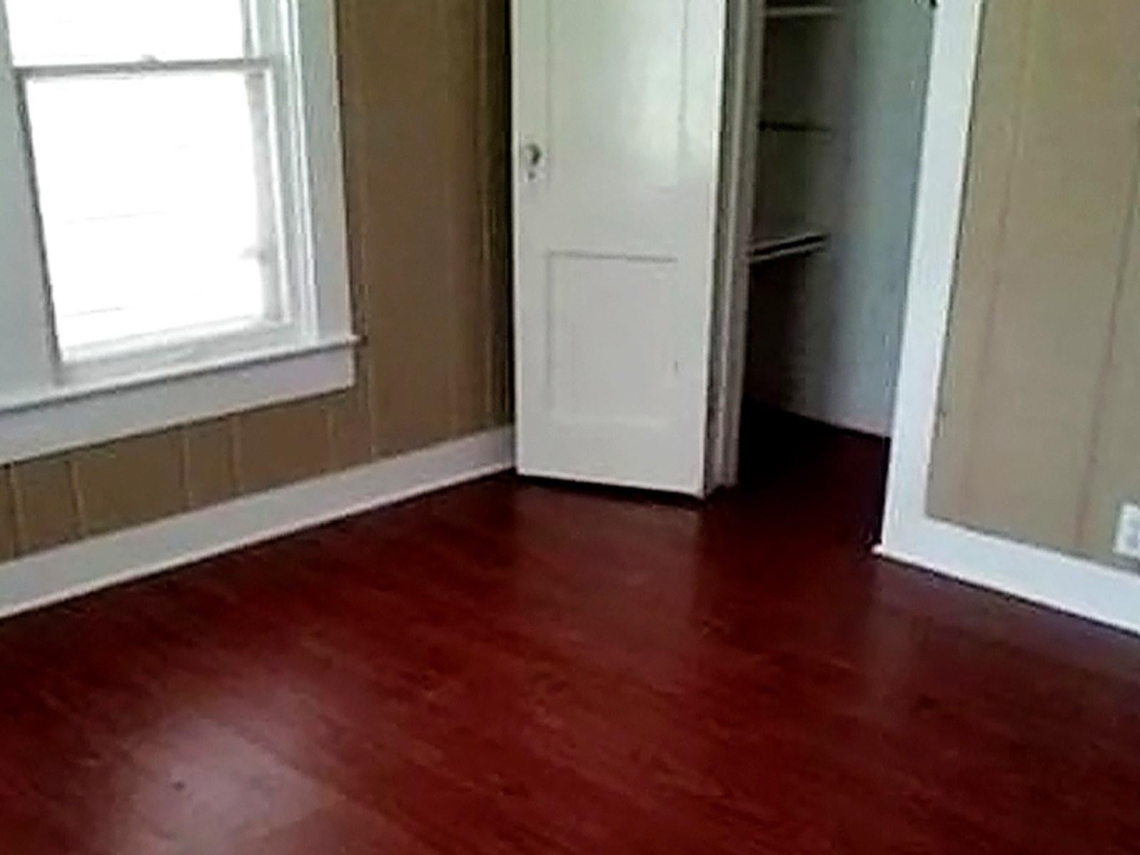 1312 Rhodora St