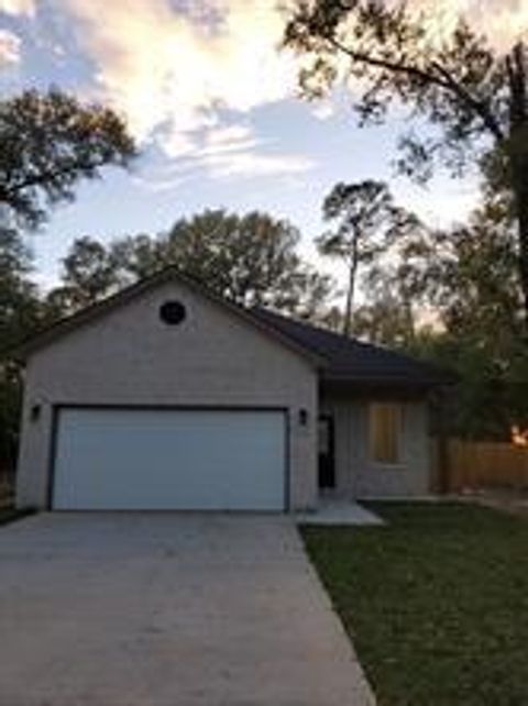 Photo of 470 Candlelight Lane, Livingston, TX 77351 (MLS # 37346286)